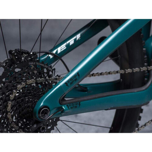 DYEDBRO Frame Protection Kirkas Matt Black Logo 2