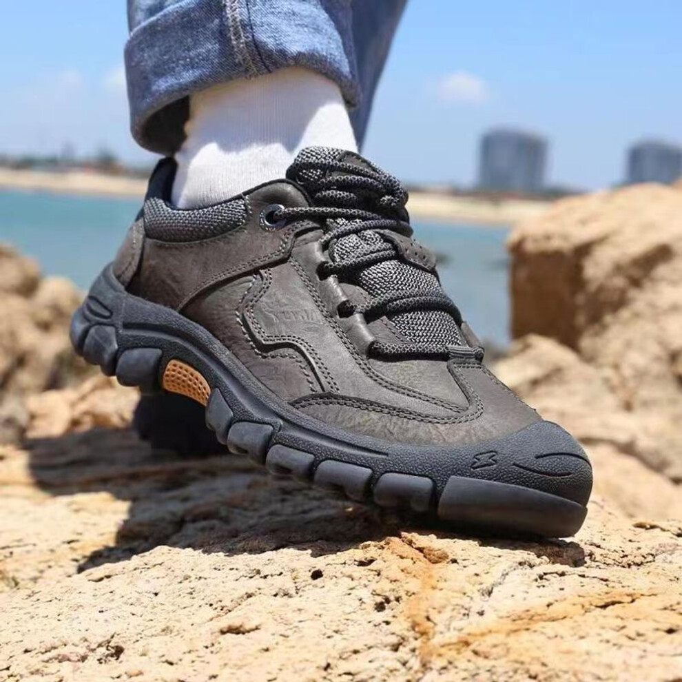 (grey, 44) HUMTTO Leather Shoes for Men Winter Waterproof Luxury Designer Casual Men&apos;s Sneakers Fashion Breathable Black Work Man Trainers