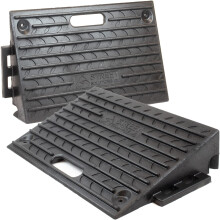Street Solutions UK Rubber Kerb Ramps - 2-Piece Heavy-Duty 4-Inch Threshold Ramps for Wheelchairs, Cars, Caravan, Scooter, Motorcycle - Non-Slip PVC