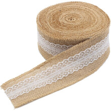 Rol van natuurlijk jute lint met witte kanten rand voor doe-het-zelf-knutselwerkjes op een bruiloft (99 cm)
