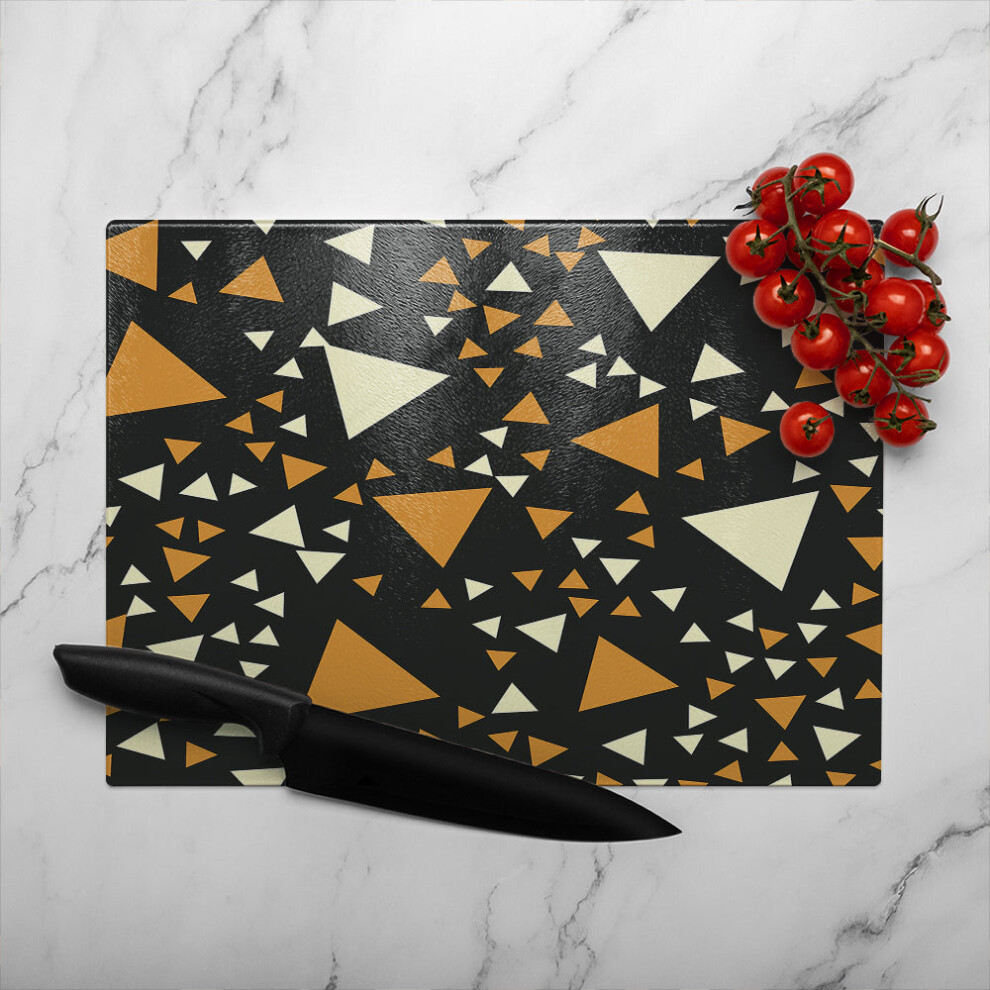 Benjamin Tate Design Black Triangles On Glass Chopping Board