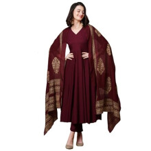 Gosriki Rayon Blend Solid Anarkali Kurta com Pant & Dupatta (Magic-Wine-NDM-GS_4XL_WINE_XXXX-LARGE)