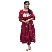 Gosriki Feminino Rayon Blend Anarkali Impresso Kurta com Pant (Anvashi maroon-gs_s_maroon_small)