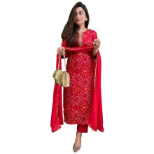 Gosriki Rayon Blend Bandhani Imprimiu Kurta Straight com Pant & Dupatta (Turae-Red-Gs_4xl_red_xxxx-Large)