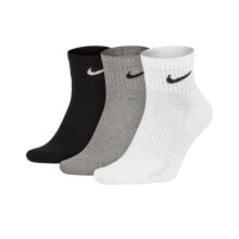 (Black, UK 8-11) Nike SX7677 Mens Ankle Socks Lightweight Everyday Cushioned Low Cut Socks 3 Pack