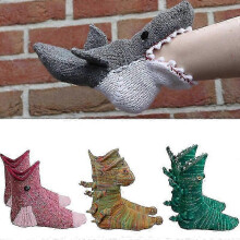 (Gray, One size) Christmas Socks Shark Fish Chameleon Crocodile Knit Sock Cute Unisex Novelty Winter Warm Floor Knitting Sock Gifts For Woman Man