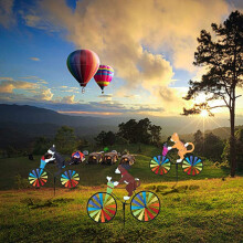 Puutarha Wind Spinner Koira Pyörä Rainbow Wind Wheel Tuulimylly Outdoor Piha Lasten Lelut (Kahvikoira)