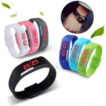 (Yellow, One size) Fashion Silicone Red LED Sports Bracelet Digital Wrist Watch - Ideal for Men and Women
