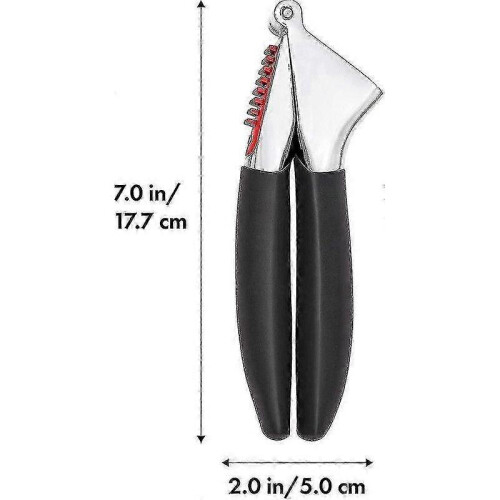 Good Grips Garlic Press - Easy-to-use Kitchen Tool for Crushing Garlic 1