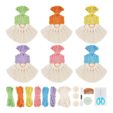 (Figure 2) Hand-made Woven Senta Clauses Fashionable Lightweight Tree Hanging Ornaments for Christmas Tree