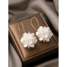 1 Pair Exaggerated Floral Ball Earrings with White Petals, Geometric Studs for Women's Daily Wear