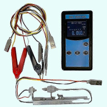 (As show, One size) Upgrade ER-1E Four-Line Lithium Battery Internal Resistance Tester Digital Electrical 18650 Dry Battery Tester(Type D)