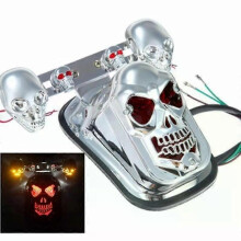 (A3, Style C) Motorcycle Skull Taillight With Turn Signal Rear Brake Light Black Chrome Skeleton Style Modified Blinker Indicator Light