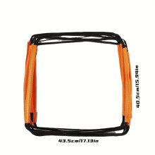 Bequemer und schneller orangefarbener Speedtrainer aus Nylon mit passendem Fußtrainer, konzipiert als