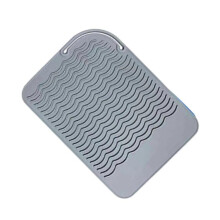 Heat Resistant Mat Multifunctional Vanity Home Curling Iron Sleeve