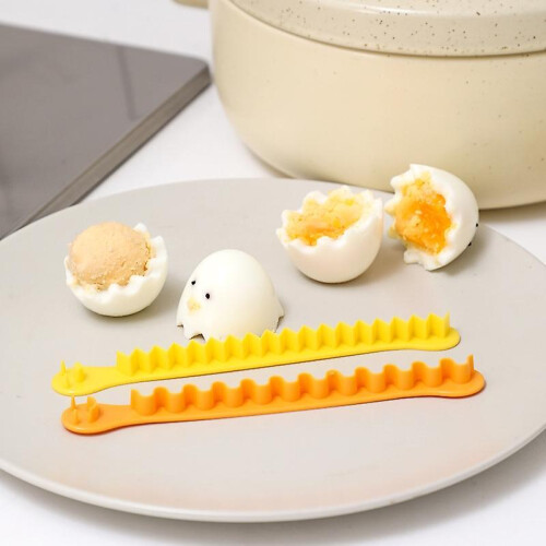 2 Pieces Cute Shape Egg Slicer 1