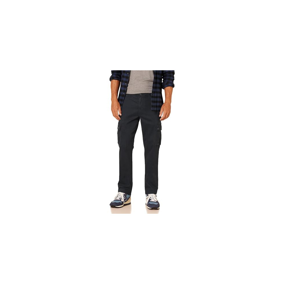 Amazon Essentials Men's Slim-Fit Stretch Cargo Trousers (Available in Big & Tall), Black, 29W / 30L
