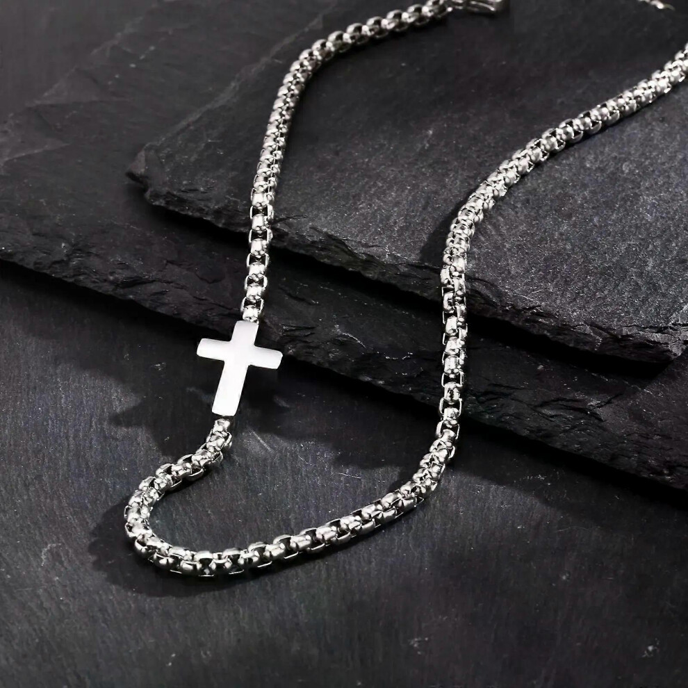 Colliers croix pour hommes et garçons, chaîne carrée en acier inoxydable, tendance et élégant.