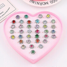 (As show, One size) 36pcs Adjustable Rings Set For Girls Princess Jewelry Finger Rings For Kids Birthday Party With Heart Shape Box