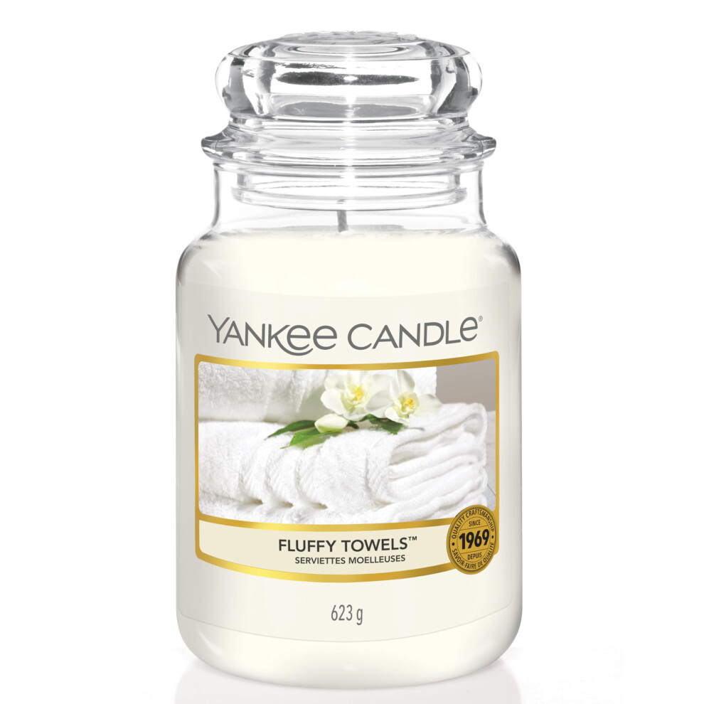 Yankee Candle Scented Candle | Fluffy Towels Large Jar Candle | Burn Time: Up To 150 Hours