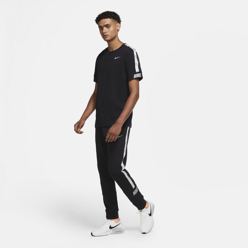 (UK Size S, Black) Nike NSW Repeat Men's Crew Neck Classic Cotton Summer Gym Retro Casual T-Shirts