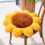 Cuscino di peluche portatile a forma di girasole, morbido e imbottito 5