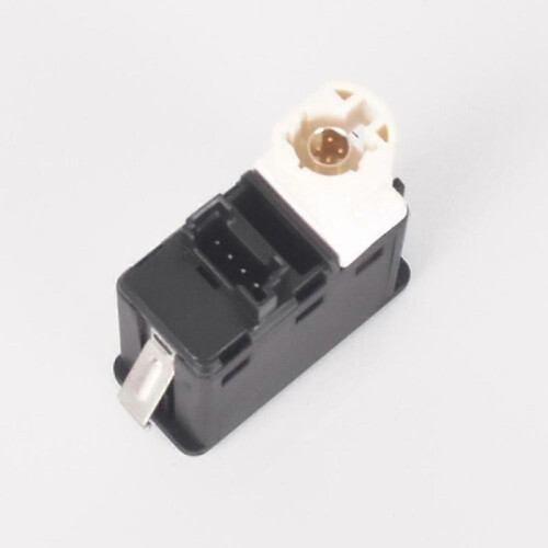 Car USB AUX in Plug Input Socket Adapter for BMW E63 E81 E87 E90 F10 F12 E70 X1 X3 X5 2