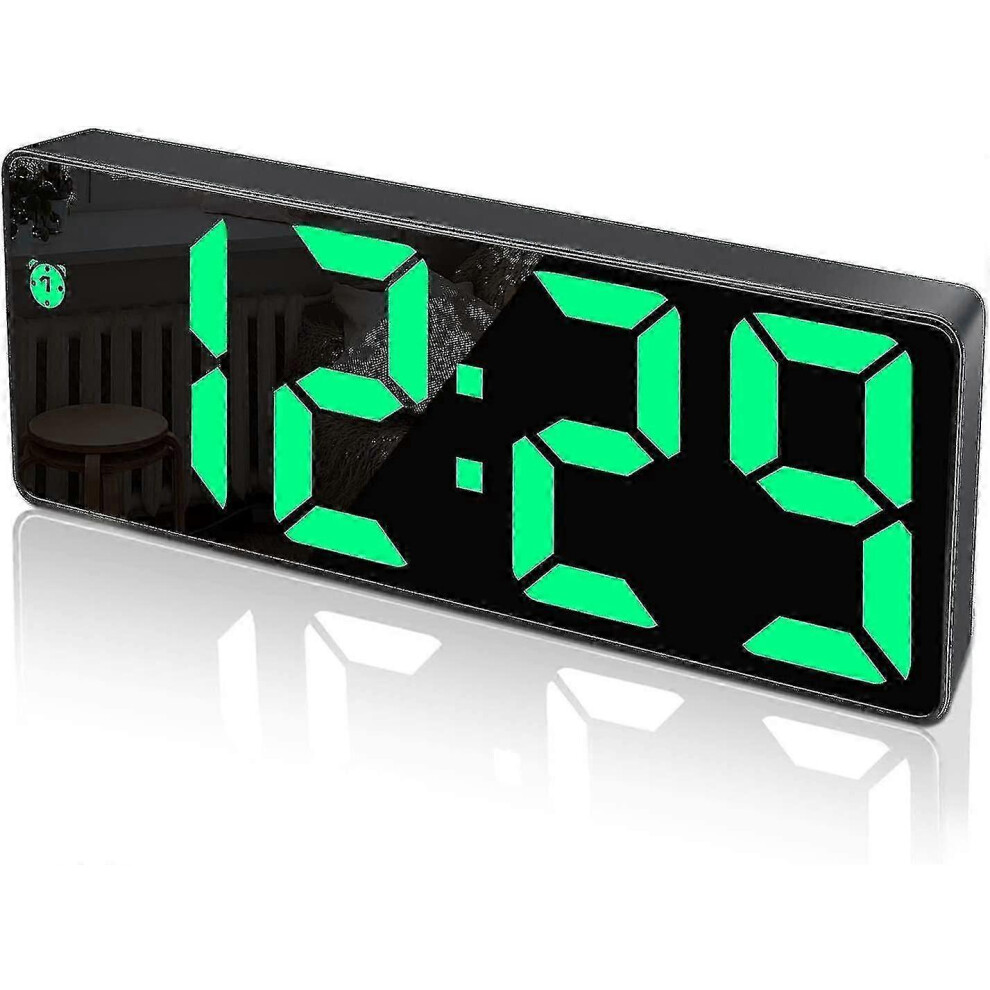 suitable for Large LED Display Digital Alarm Clock with Snooze Function and USB Charging - Mirror Surface