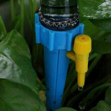 Système d'arrosage goutte à goutte automatique autonome 1/4 pièces Kit de pointes d'arrosage automatique