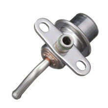 MD305927 PR4079 Nuovo regolatore di pressione del carburante per B150 B250 D150 88-95 (3,5 bar) - CXDT