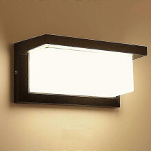 Cubic Modern Outdoor Wall Light, Non-yellowing Acrylic Cover Aluminum Outdoor Light Fixture with 18W Integrated LED Beads for Patios, Walkways, and
