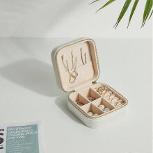 (As show, One size) Portable jewelry jewelry box earrings earrings simple jewelry box necklace jewelry ring storage box