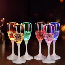 (As show, One size) (B)6-pack led wine glass champagne flutes light up glass led liquid activated champagne glasses