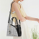 Borsa a tracolla da donna nera con motivo patchwork 5