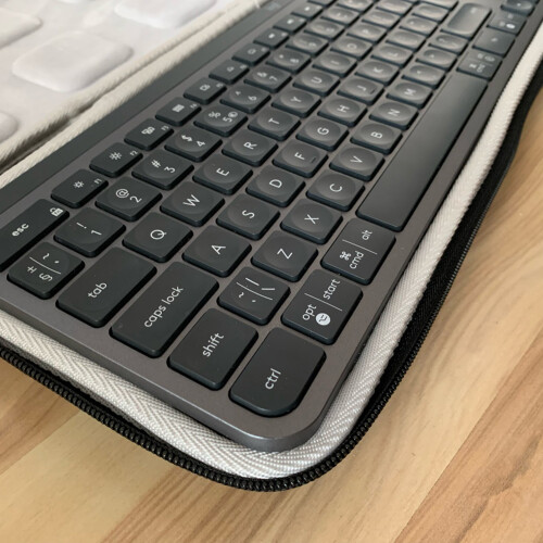 Estuche rígido para teclado inalámbrico MX Keys 2