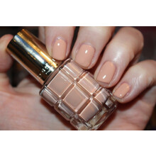 Loreal color riche nail varnish - # 116 cafe de nuit
