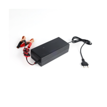 Chargeur LiFePO4 14,6 V 10 A pour batterie 12,8 V 4S, prise EU