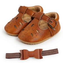 (As show, One size) Soft leather baby shoes. Length inside the shoes 11CM Baby non-slip slippers. for Girls. 0-6 Months - 2-3 Years