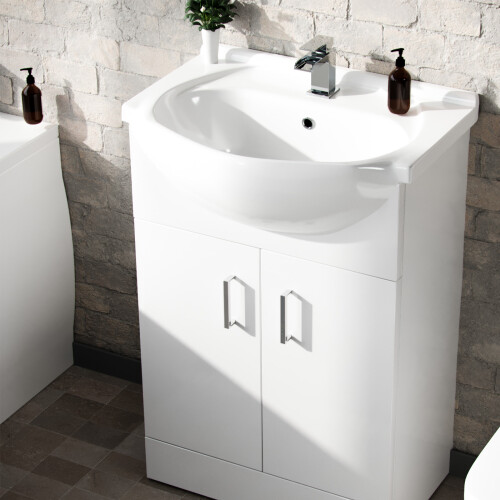 Cann 550mm Floor Standing Basin Vanity, Close Coupled Toilet and Round Bath 2