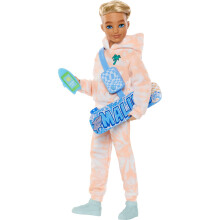 Barbie Dream Besties Doll and Accessories Ken Posable Fashion Doll avec des modes amovibles et des cheveux blonds 9 Summer & Skateboard