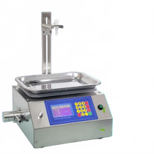 High-Speed Magnetic Pump Filling Machine for Corrosion-Resistant Liquid Weighing & Quantitative Filling of Oils, Water, and Drinks