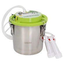 304 Stainless Steel Rechargeable & Plug-in Electric Milking Machine for Cows & Sheep - 12L/16L Capacity