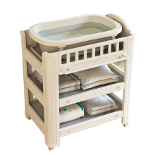 Multi - Funktionale 2 - in - 1 Babywindelwechsel - und Badewannen - Tisch mit Rädern und Stauraum