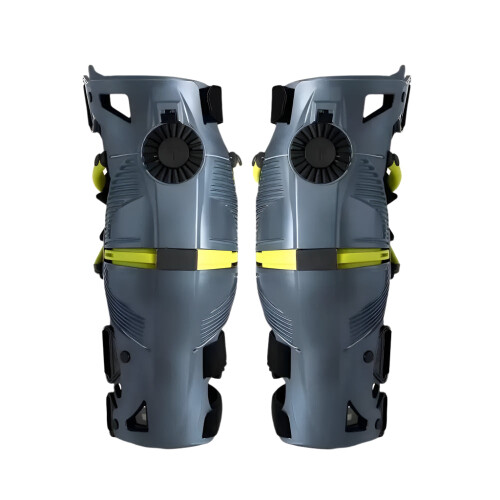 Advanced Motorcycle Kneepad with Exoskeleton Guards for Off-Road & Highway Riding