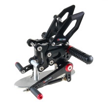 Premium CNC verstelbare achtersets voetsteun voor Aprilia RSV4/Tuono V4 (2021-2024)