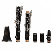 Amati Professionele Bb Klarinet - 17 Toetsen, Bakelieten Lichaam, Complete Toebehoren - Tsjechisch Houtblaasinstrument