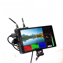 Feelworld F7 Pro 7 Zoll IPS - Touchscreen DSLR Field Monitor mit 3D - LUT, HDMI 4K 60 Hz und F970 externem Netzteil