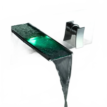 LED - Wasserfall - Beckenarmatur mit RGB - Farbwechsel - Messing - Mischer für heißes und kaltes Badezimmerwaschbecken