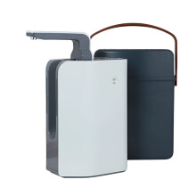 Compact Outdoor & Camping Water Purifier - Direct Drinking Solution