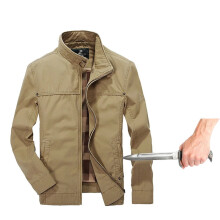 Stealth Tactical schnittfeste Jacke – Ultimative Selbstverteidigungskleidung für Militär und Sicherheitskräfte.
